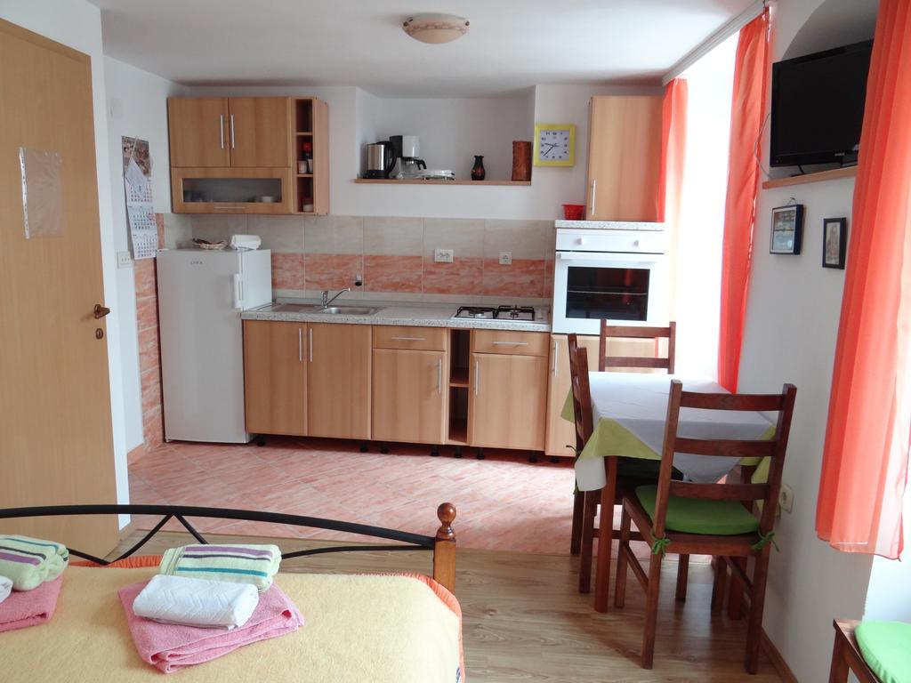 Apartments Sanja Baška Pokoj fotografie